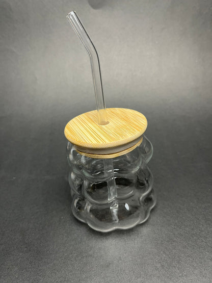 Aesthetic Ribbed Glass Tumbler with Straw & Bamboo Lid – Iced Coffee, Latte, Juice & Tea Sipper