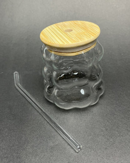 Aesthetic Ribbed Glass Tumbler with Straw & Bamboo Lid – Iced Coffee, Latte, Juice & Tea Sipper