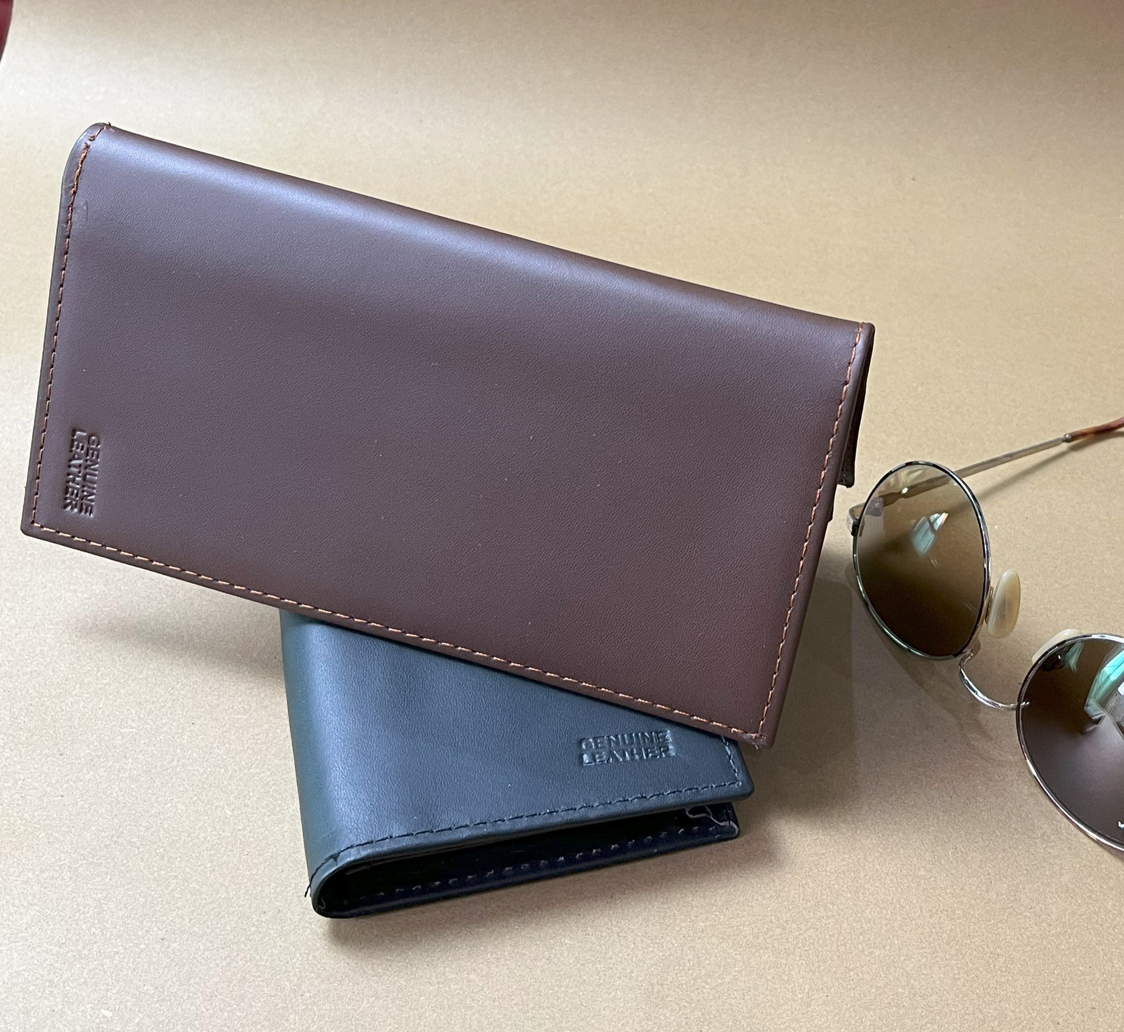 Slim Leather Long Wallet – Unisex Money & Card Holder with Elegant Design